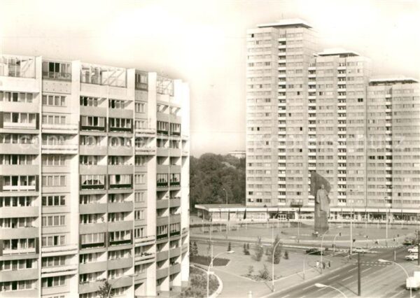 Berlin Leninplatz