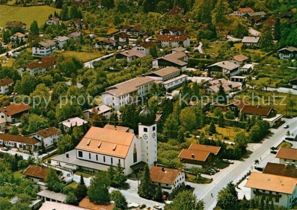 Bad Feilnbach Fliegeraufnahme Kindergarten und Pfarrz