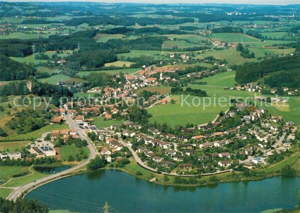 Neuravensburg Fliegeraufnahme mit Neuravensburger See