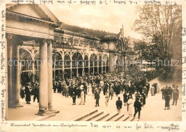 Marienbad Tschechien Boehmen Trinkstunde Kreuzbrunnen