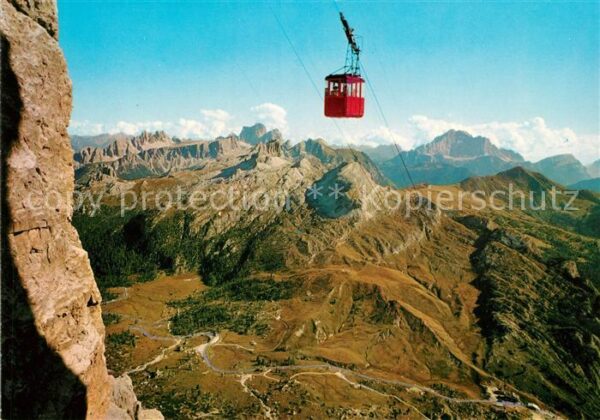 Seilbahn Funivia del Lagazuoi Dolomiti Passo Fal