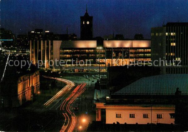 Berlin Palast der Republik Nachtaufnahme Rotes