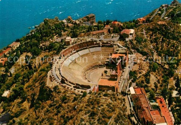 Taormina Sizilien Fliegeraufnahme Teatro Greco