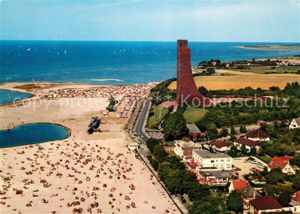 Laboe Fliegeraufnahme mit Strand