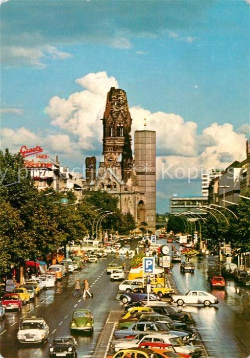 Berlin Kurfürstendamm mit Kaiser Wilhelm Gedäc