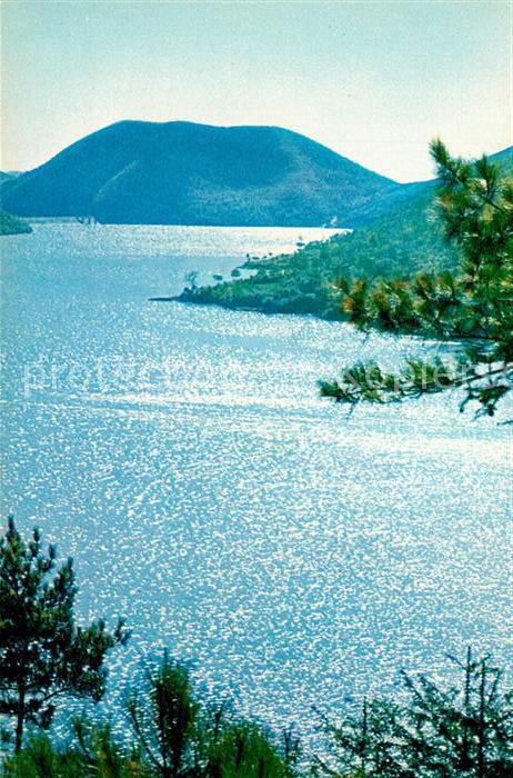 Shaoshan Neuangelegter Stausee Landschaftspanora
