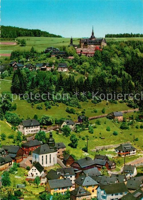 Lauenstein Oberfranken Blick über Lauenstein zur Burg