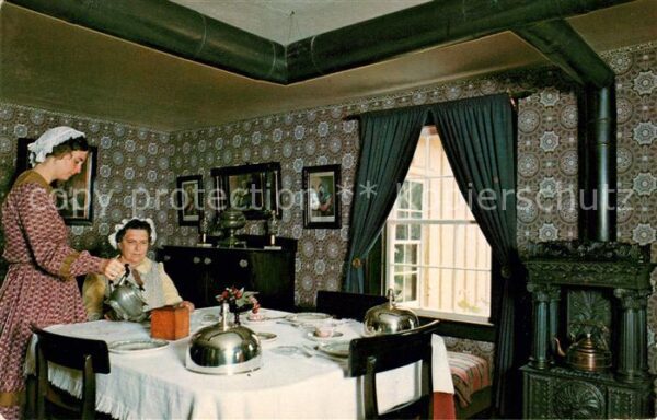 Morrisburg Dining Room Doktor House
