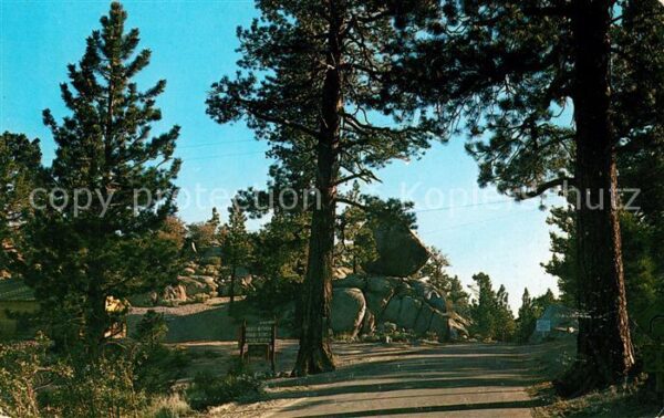 June Lake Entrance to June Lake Loop Highway Natu