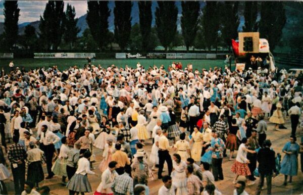 Penticton Square dancing Okanagan Valley Penticti