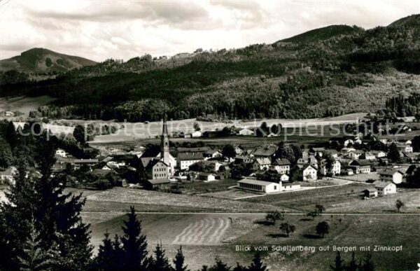 Bergen Chiemgau Panorama Blick vom Schellenberg mit Zin