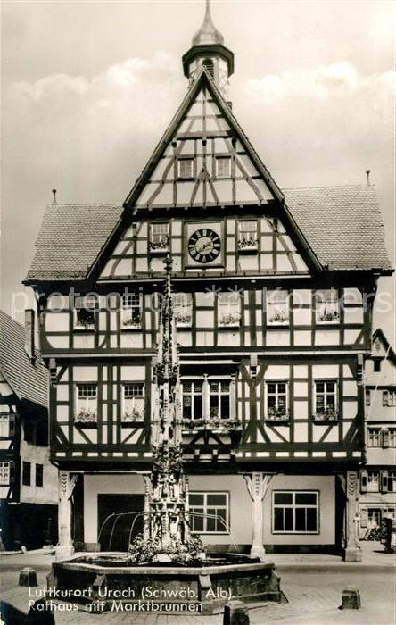 Urach Bad Rathaus Marktbrunnen