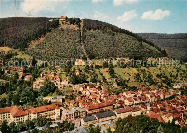 Wildbad Schwarzwald Fliegeraufnahme mit Sommerberg