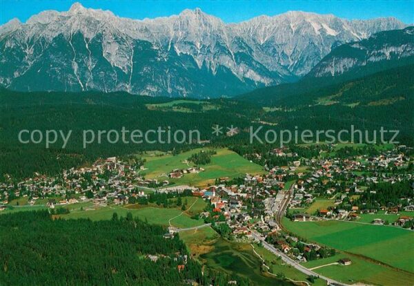 Seefeld Tirol Fliegeraufnahme mit Mieminger Kette