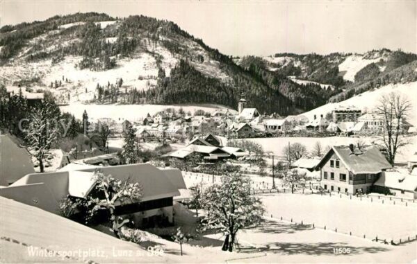 Lunz See Niederoesterreich Panorama Wintersportplatz