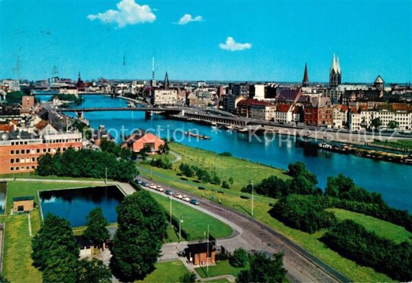 Bremen Stadtpanorama mit Weser Fliegeraufnahme
