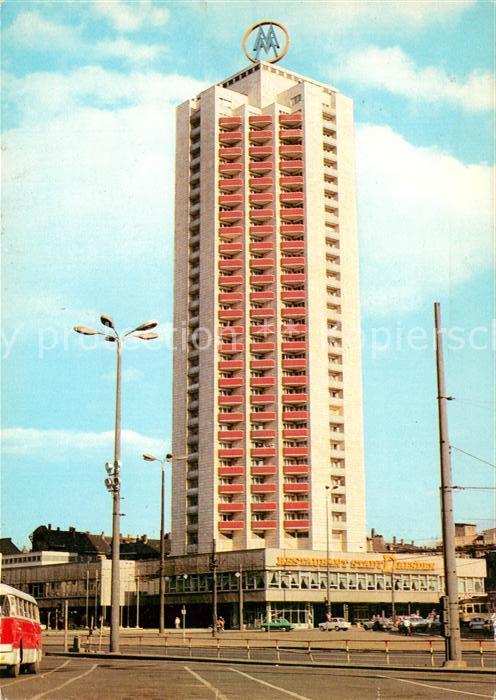 Leipzig Wohnhochhaus Wintergartenstrasse mit Re