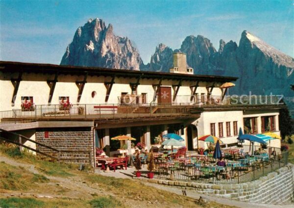 Seiser Alm Dolomiten Ristorante Funivia verso Sassolungo Sei
