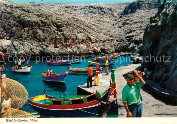 Malta Wied Iz-Zurriq Hafen Holzboote