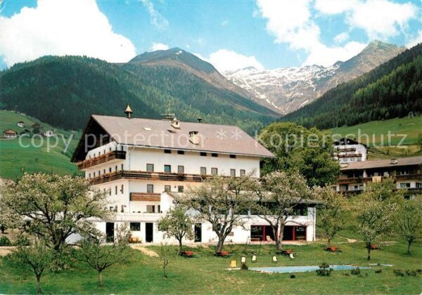 Terenten Vintl Suedtirol Hotel Restaurant Wiedenhofer Baumblüte