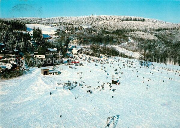 Neuastenberg Blick auf Kahlen Asten Wintersportplatz