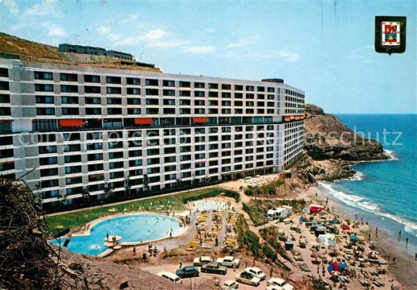 Patalavaca Hotel Pool Strand