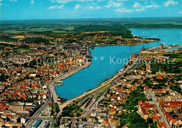 Flensburg Blick auf Stadt und Förde Fliegeraufnah