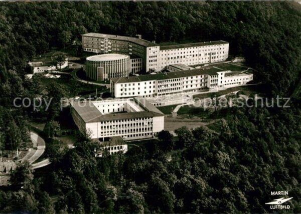 Gemuenden Main Provinzhaus der Kreuzschwestern mit Sch