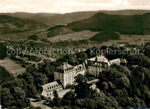 Laasphe Fliegeraufnahme mit Schloss Wittgenstei