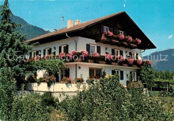Dorf Tirol Pension Garni Rebhof