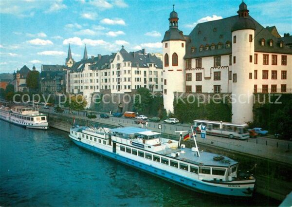 Koblenz Rhein Partie an der Mosel mit Alter Burg Damp