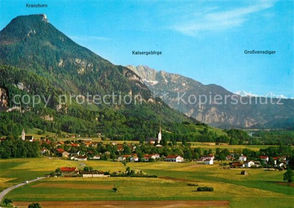Nussdorf Inn Gesamtansicht mit Kranzhorn Kaisergebir