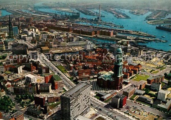 Hamburg Michel Ost-West-Strasse Hafen Fliegerau