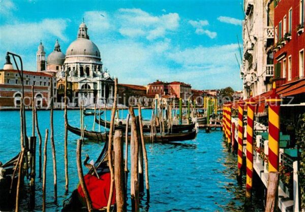 Venezia Venedig Chiesa della Salute Kirche Gondeln