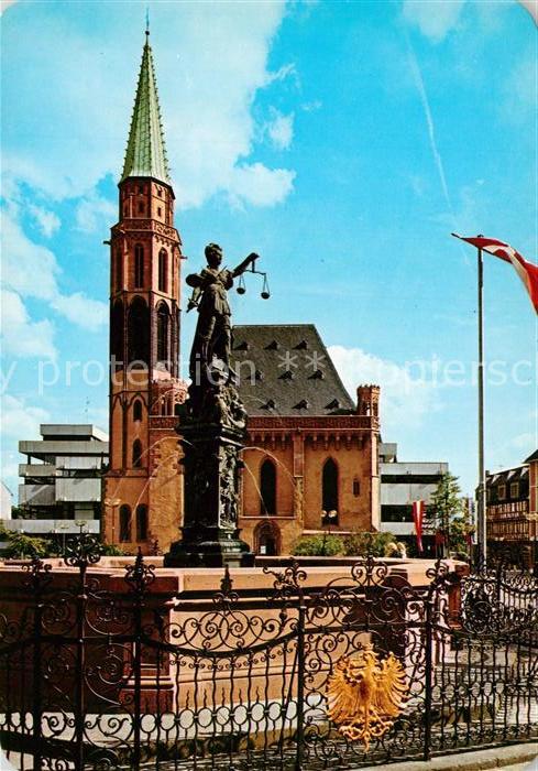 Frankfurt Main Gerechtigkeitsbrunnen und Nikolaikirche