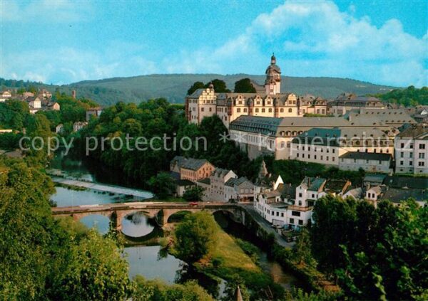Weilburg Schloss mit Lahnpartie