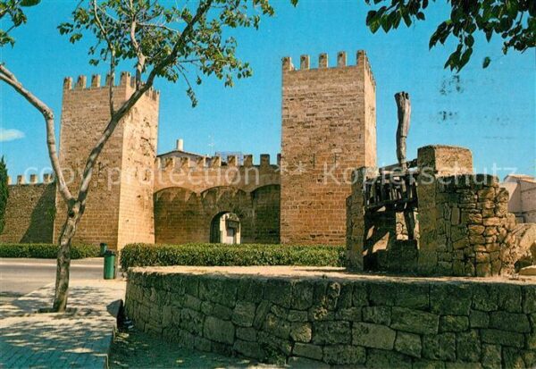 Alcudia Mallorca Murallas Porta del Moll Stadtmauer