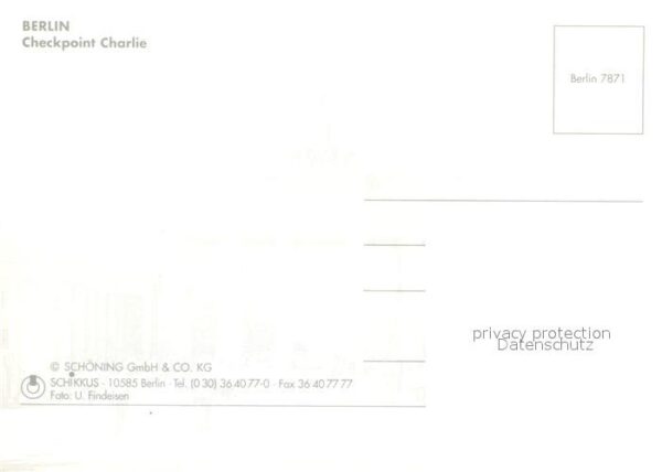 Berlin Checkpoint Charly Flagge – Bild 2