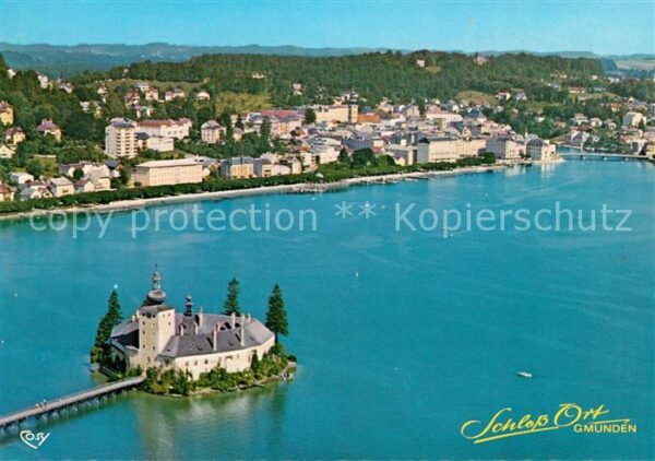 Gmunden Salzkammergut Schloss Ort Traunsee Fliegeraufnahme