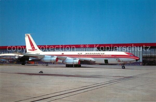 Flugzeuge Zivil Air Madagascar Boeing 707-328B F-BLCB c