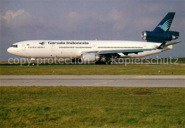 Flugzeuge Zivil Garuda Indonesia McDonnell Douglas MD-1