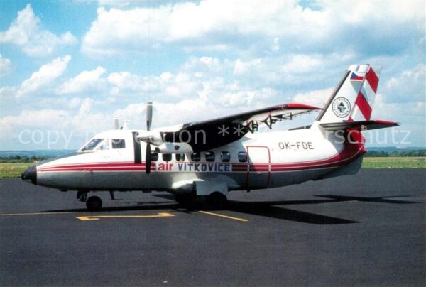 Flugzeuge Zivil Air Vitkovice LET L-410 AB OK-FDE c/n 7