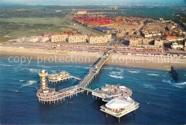 Scheveningen Fliegeraufnahme mit Seebrücke
