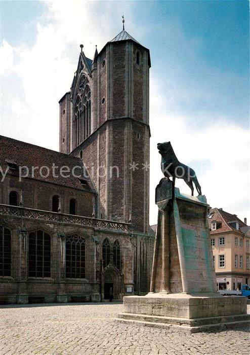Braunschweig Dom mit Löwendenkmal