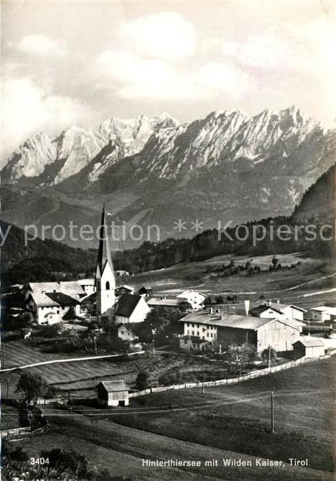 Hinterthiersee Ortsansicht mit Kirche Wilder Kaiser Ka