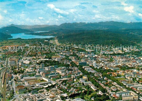 Klagenfurt Woerthersee Fliegeraufnahme