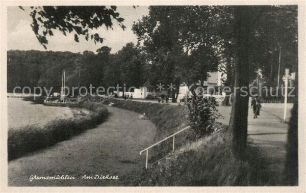 Gremsmuehlen Uferpartie am Dieksee