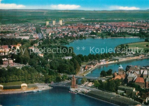 Luebeck Hansestadt Fliegeraufnahme