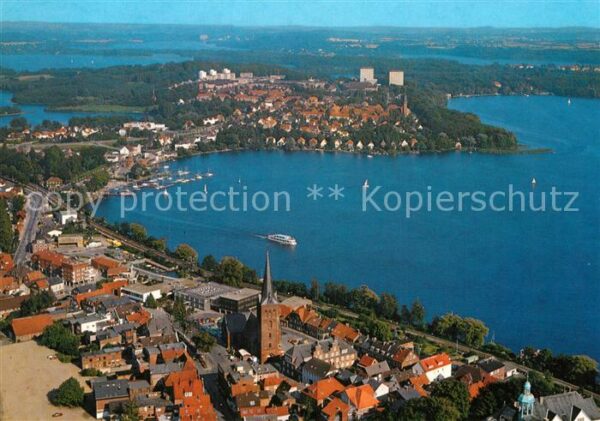Ploen See Naturpark Holsteinische Schweiz Flieger