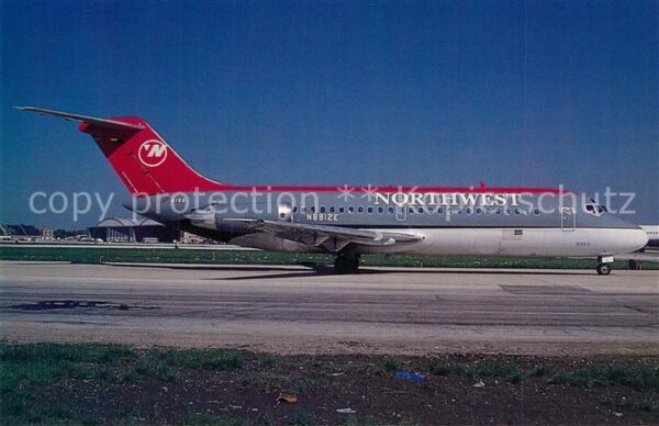 Flugzeuge Zivil Northwest Douglas DC-9-14 c/n 45829 N89